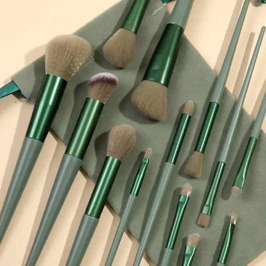 Elegance - Verdant Makeup Brushes